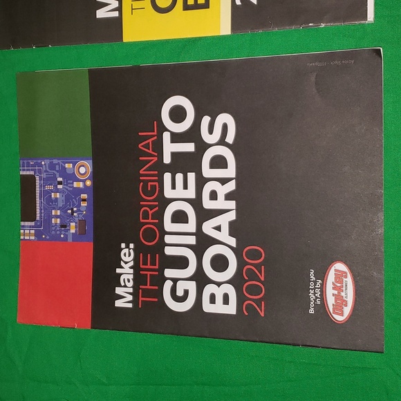 Make: Guide to Boards 2020 2021 2022 and Volume 66 2019 Magazines - Picture 2 of 9